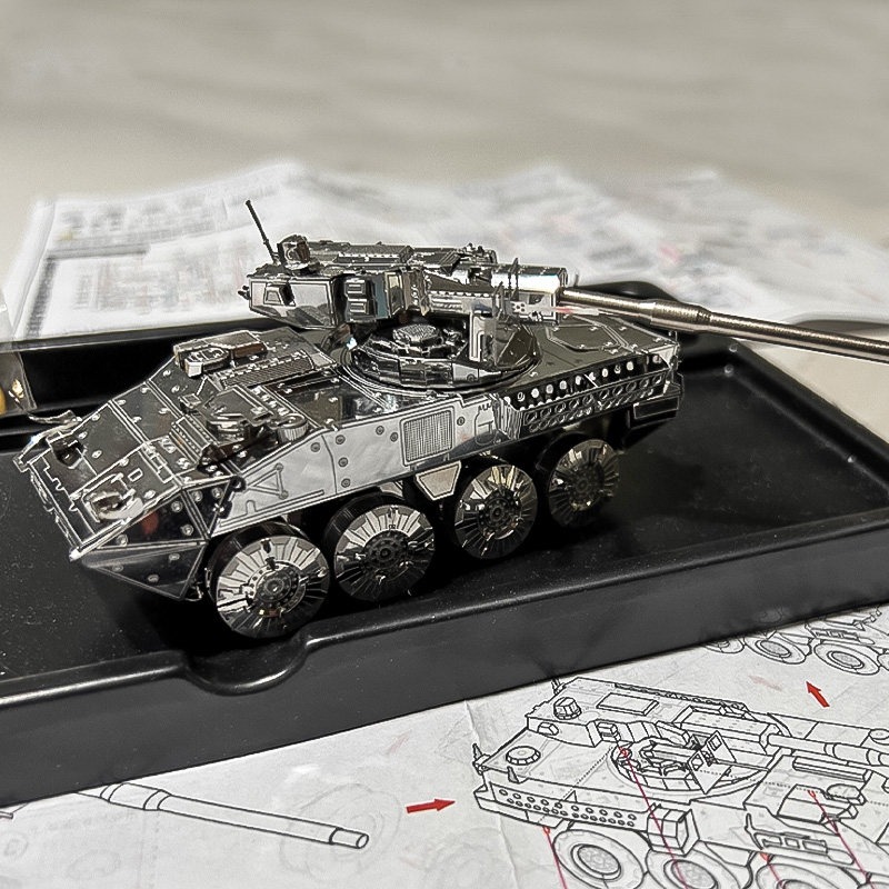 Stryker Armored Vehicle 3D Met - Model Kit Armored Core avis et prix