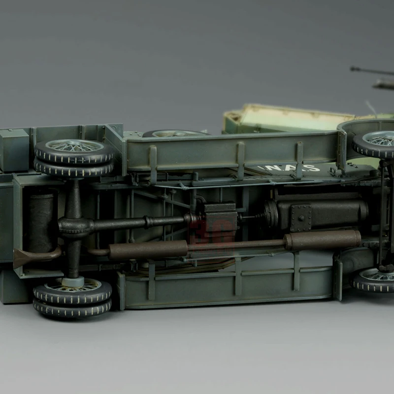 1/35  MENG  assembly model  VS - Model Kit Armored Core avis et prix