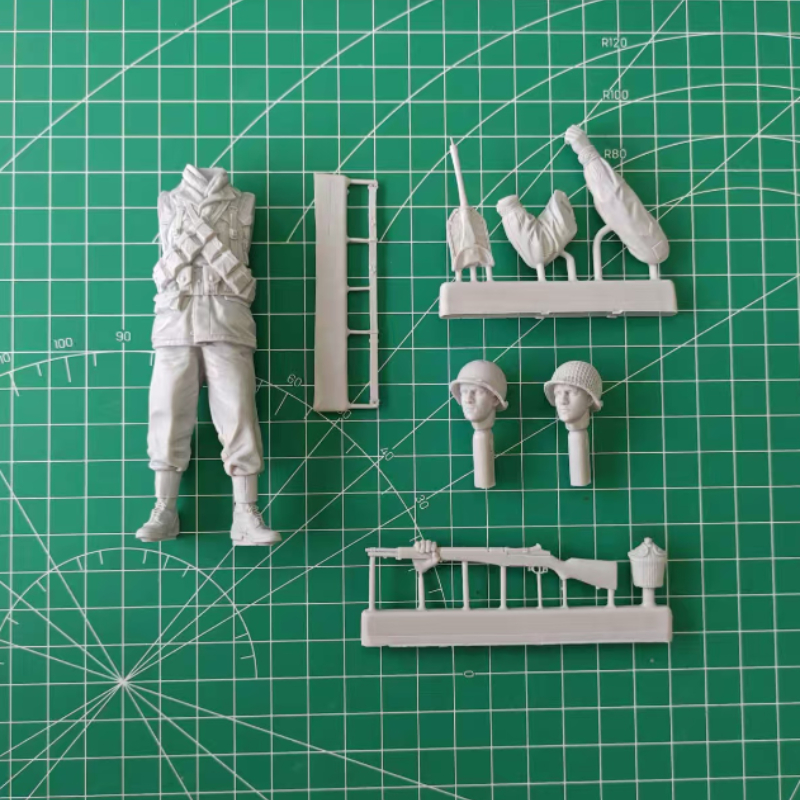 1/16 Scale Die-Cast Resin Figu - Model Kit Armored Core avis et prix