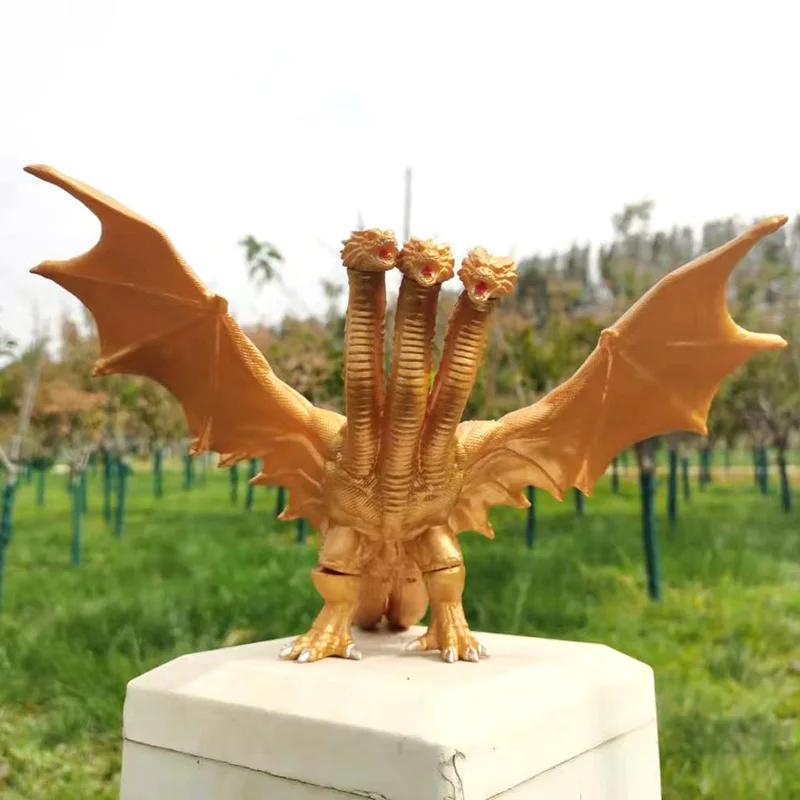 Large size three headed dragon - Model Kit Vs Action Figure avis et prix